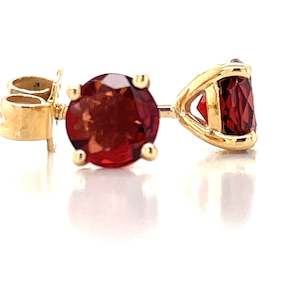 9K Yellow Gold Garnet Stud Earrings