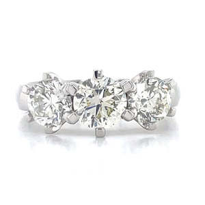 Engagement Wedding Rings: 'Diane' Platinum 2.51ct 3st Diamond Ring
