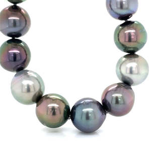 Tahitian Pearls Necklace