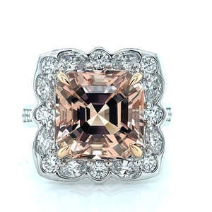 Gemstone Jewellery: 18k White Gold 7.33ct Morganite & Diamonds Cluster Ring
