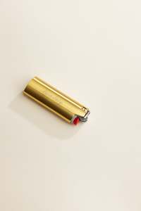 Extras: Lighter Case Gold