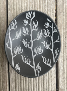 Ceramic Collections: harakeke white