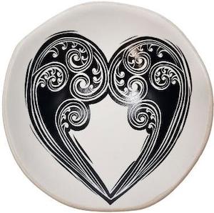 7cm Bowls: aroha fern black & white