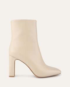 SUKI HIGH ANKLE BOOTS SAND LEATHER