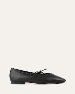 PETAL CASUAL FLATS BLACK LEATHER