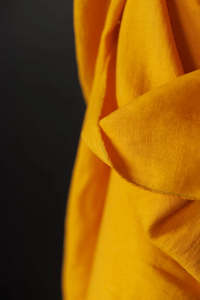 185 Linen Black Eyed Susie - NZ$14 per 1/4Mtr