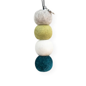Cheeky Gifts: Car Diffuser - Smelly Balls - Serene