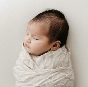 Wraps: Pēpi Wrap - Te Pātiki - Pumice - Bo and Ko