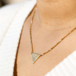 Jewellery 1: Necklace - Rerehua - Tapatoru