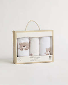 New Mama: 3 Pack Organic Wash Cloths - Cuddly Bear