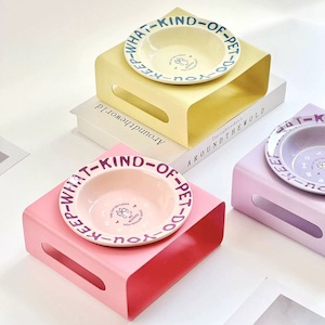 Products: Scalloped Ceramic Cat Bowl with Square Stand - Joycat Boutique