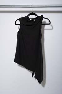 Laurence Sabrine: Panyo Top - Black - LAURENCE SABRINE