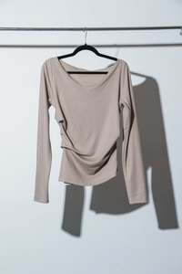 Oosterom: Ida Long Sleeve Top - Cream - OOSTEROM