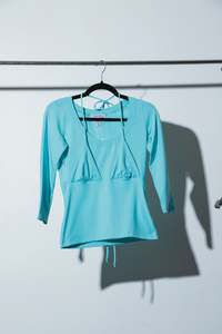 Bikini Scoop Tee Aqua – RHODA NUNN