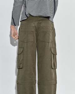 Kahe: Drift Cargo Pants - Olive - KAHE