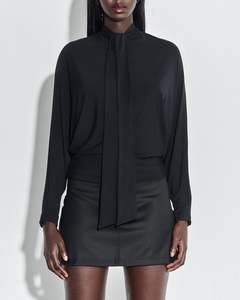 Tethered Top - Black - KAHE