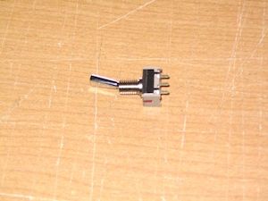 JR TRANSMITTER TOGGLE SWITCH 2Pos SHORT