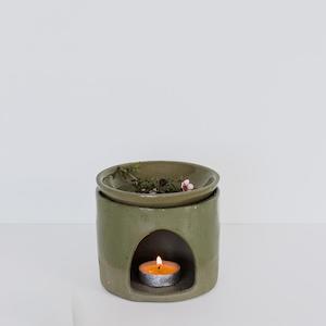 Second Oil Burner, Sage