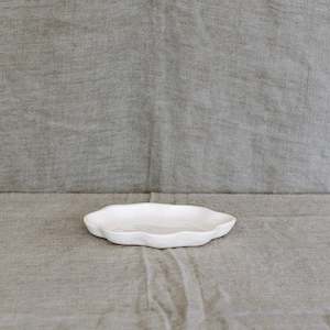 All: Frills Dish, Oatmeal