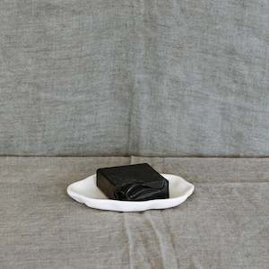 Frills Soap Dish, Oat