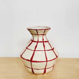 Planters: Classic Vase, Burgundy Grid