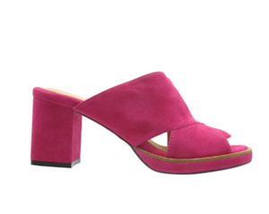 Bresley: Devan Dress Slide