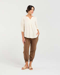 Blackstone: Angelie V Pleat Top