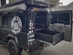 Wagon: Landrover DEFENDER