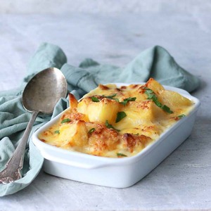 SHARE Creamy Potato Bake