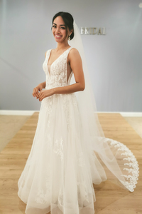 Products: Veil-047 – JuliBridal (Auckland, NZ)