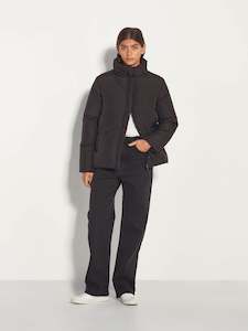 Jh Down: Puffer Jacket (Recycled Down) Black
