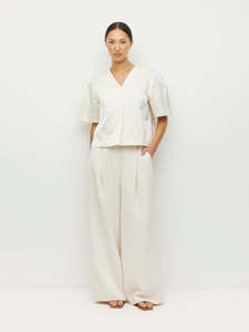 Eventwear: Vesper Jacket (Sculptural Satin) Antique Pearl