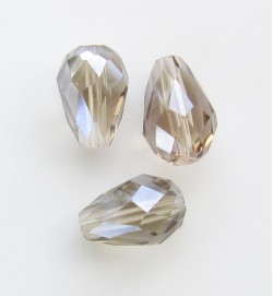 Crystal Glass 11mm Faceted Teardrops Light Grey