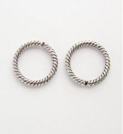 Products: Jumprings Twisted 14mm