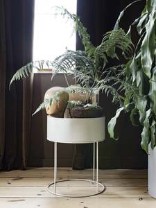 Ferm living round planter box