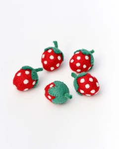 Gift Ideas For Pre Schoolers: Tara Treasures Felt Strawberries Set of 5 (Red)