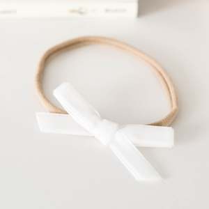 Snuggle Hunny Kids Velvet Bow (White)