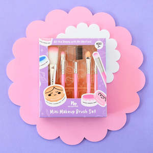 Gift Ideas For Pre Schoolers: No Nasties Kids Mini Makeup Brush Set