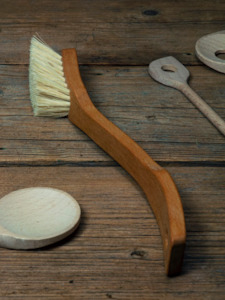 General: Florence Dish Brush - Tampico