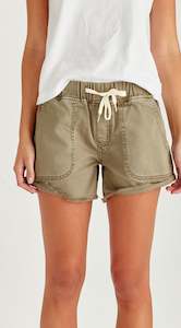 Sale Under 30: FREYA | Khaki Shorts