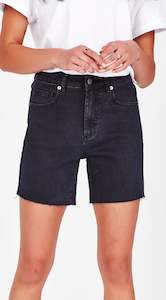 TINA | Shorts Black