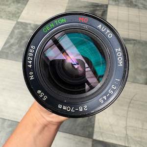 Centon MC Auto Zoom 28-70mm f/3.5-4.5 Lens