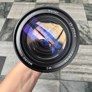 Vivitar Macro Focusing Zoom 28-210mm f/3.5-5.6 Lens