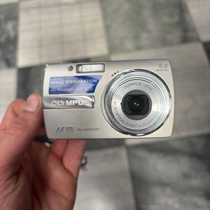 Olympus Stylus 810