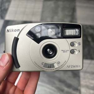 Latest Arrivals: Nikon AF240SV