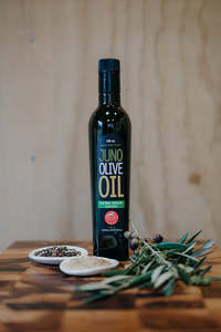 Single Variety: 500ml Leccino Single Variety Extra Virgin Olive Oil