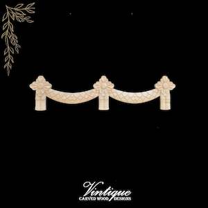 By Size 301mm To 400mm Medium: King Henrys Swag wood applique 40cm x 8cm