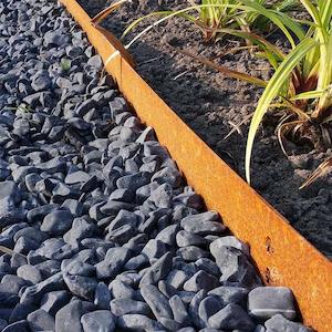 Corten Garden Border Edging: Corten Garden edging 150mm high x 1mtr long