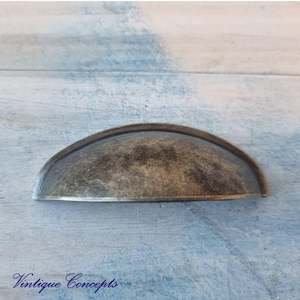ROMA Stylish Cup Drawer handle 80mm BRONZE