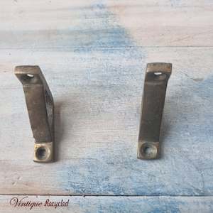 Mini antique solid brass brackets (pair) 40mm x 40mm)